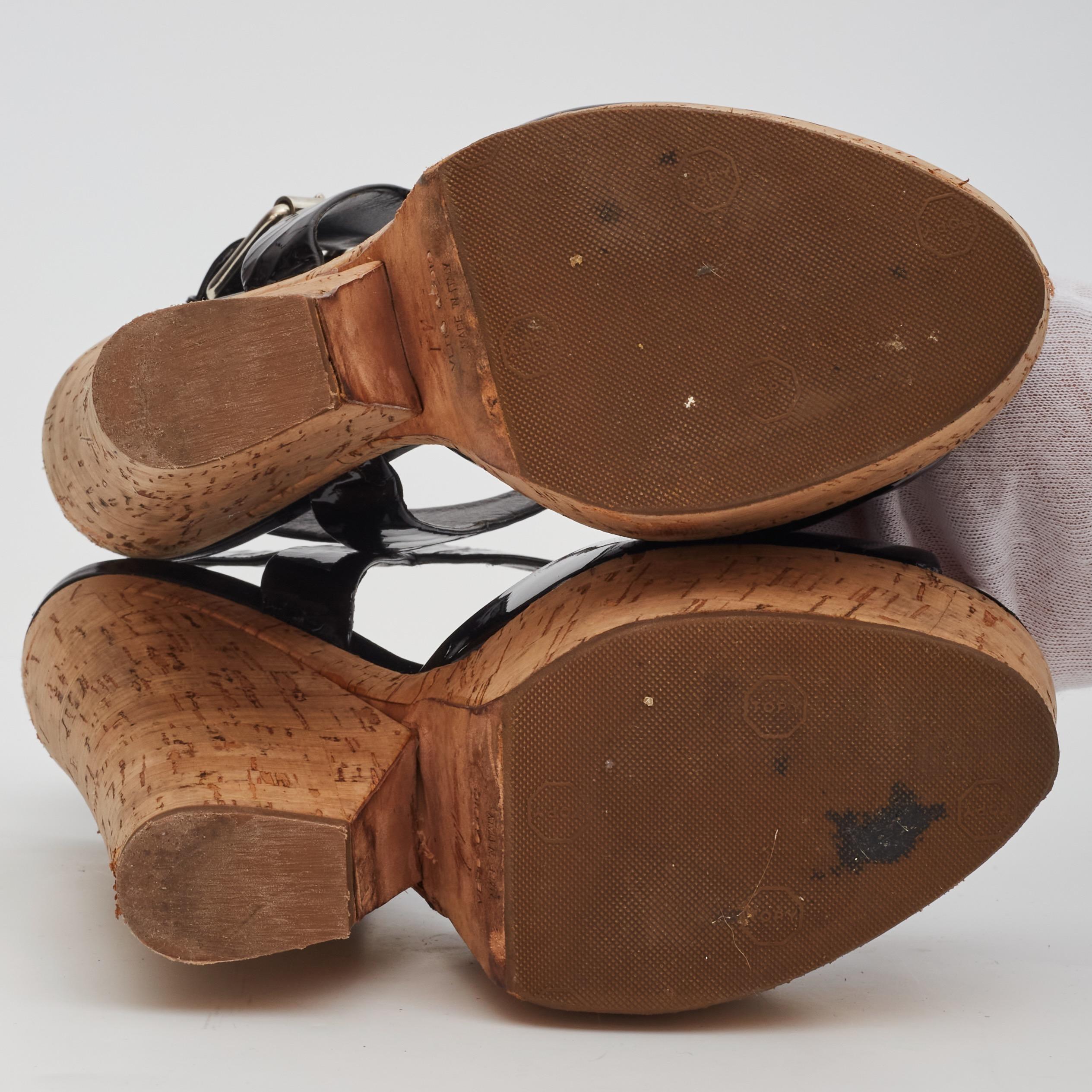 Giuseppe Zanotti Chaussures à talons compensés en cuir verni et liège noir (EU 39) en vente 1