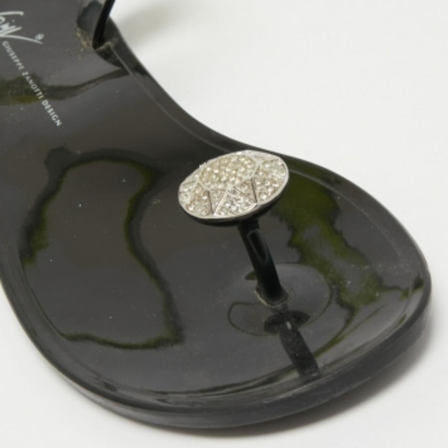 Women's Giuseppe Zanotti Patent Leather Crystal Toe Ring Ankle Strap Sandals Size 38