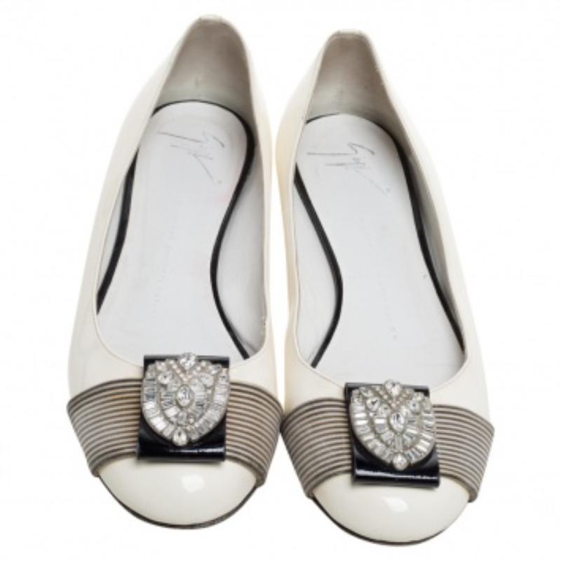 Gray Giuseppe Zanotti Patent Leather & Striped Fabric Embellished Ballet Flats Size38 For Sale