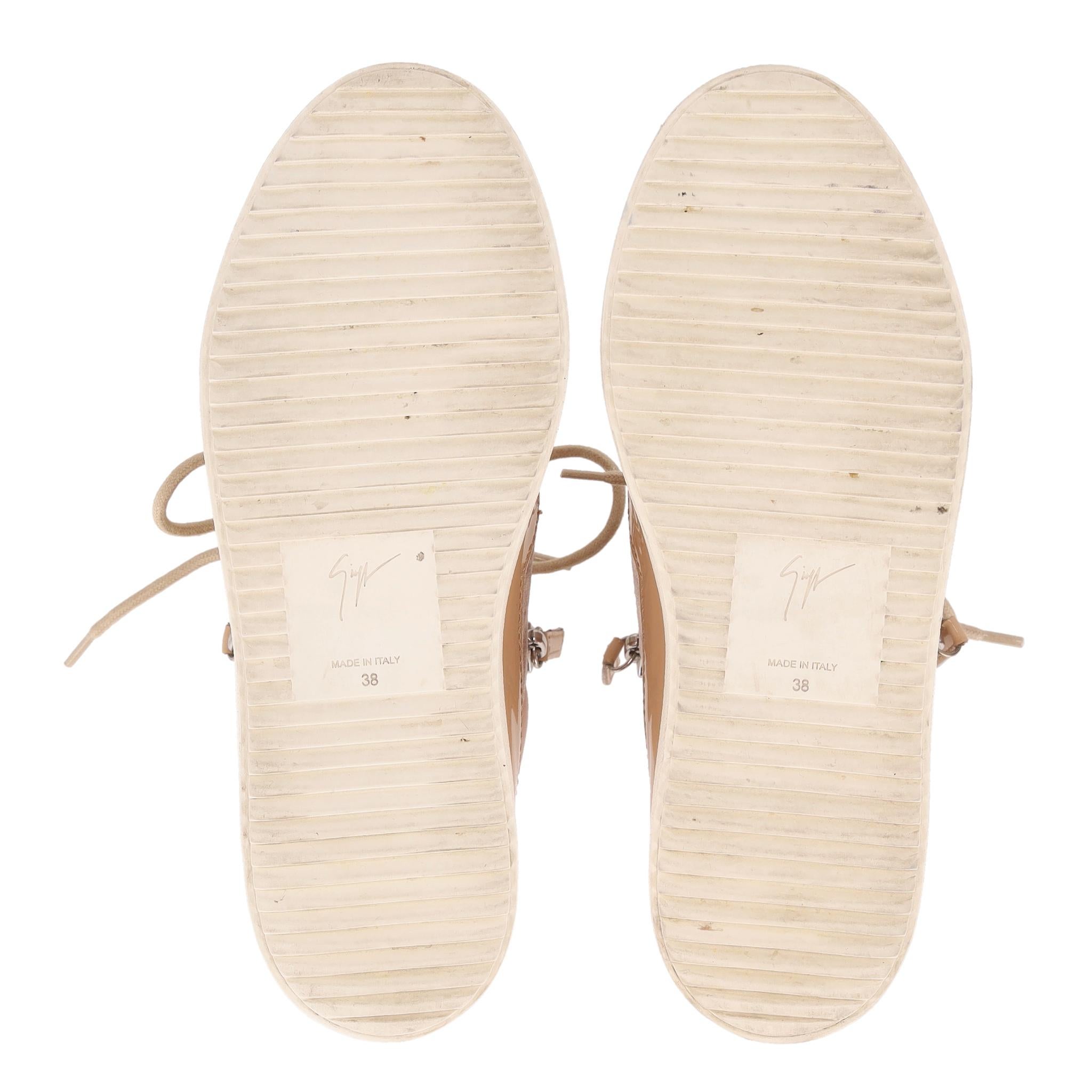 Donna Giuseppe Zanotti - Scarpe da ginnastica alte in vernice e velluto in vendita