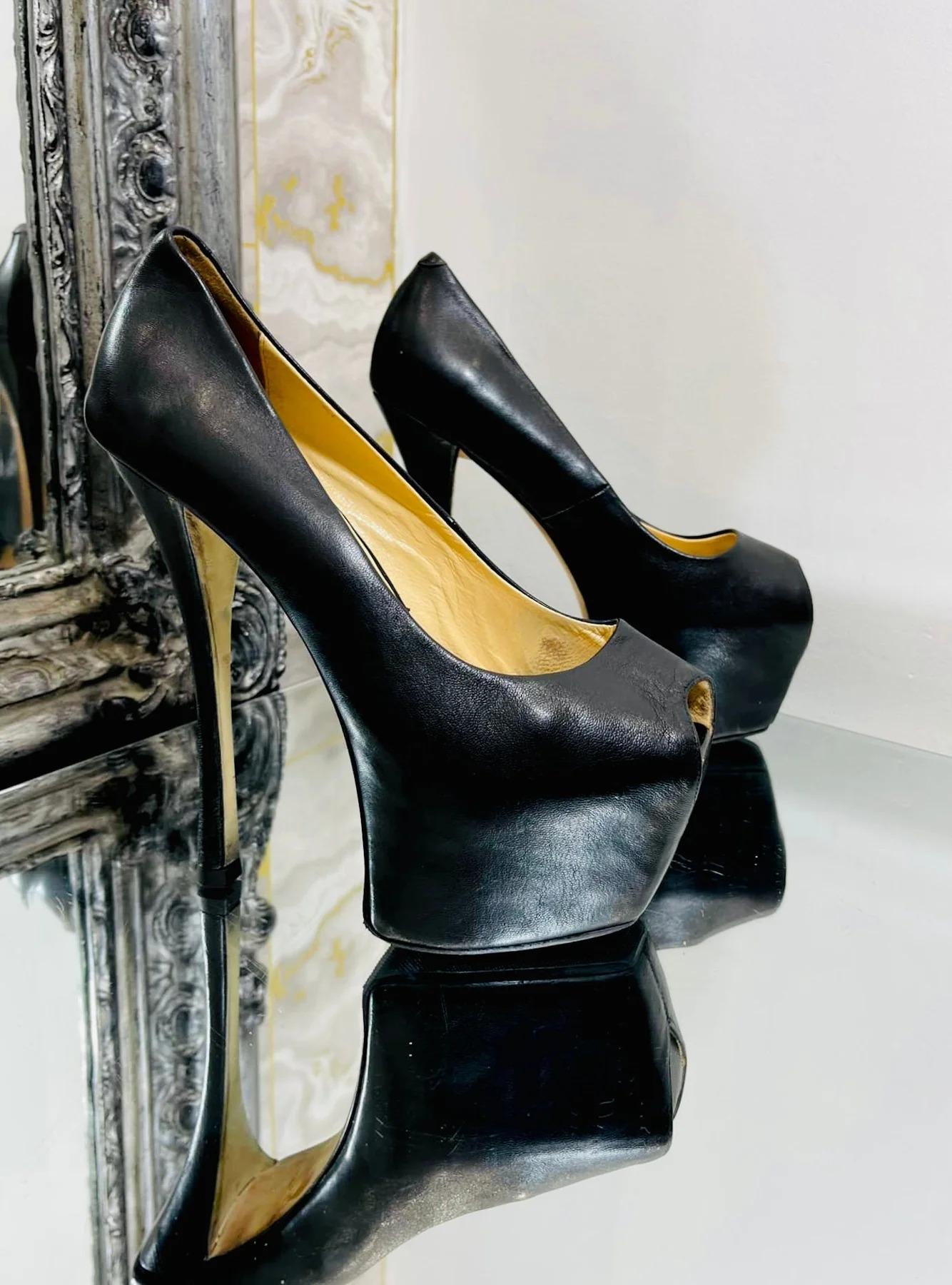 Giuseppe Zanotti Peep Toe Platform Heels In Good Condition For Sale In London, GB