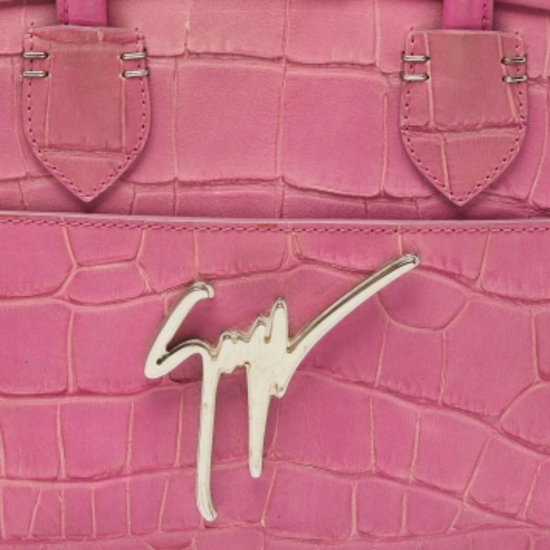 Giuseppe Zanotti Fourre-tout G17 en cuir gaufré rose en vente 2