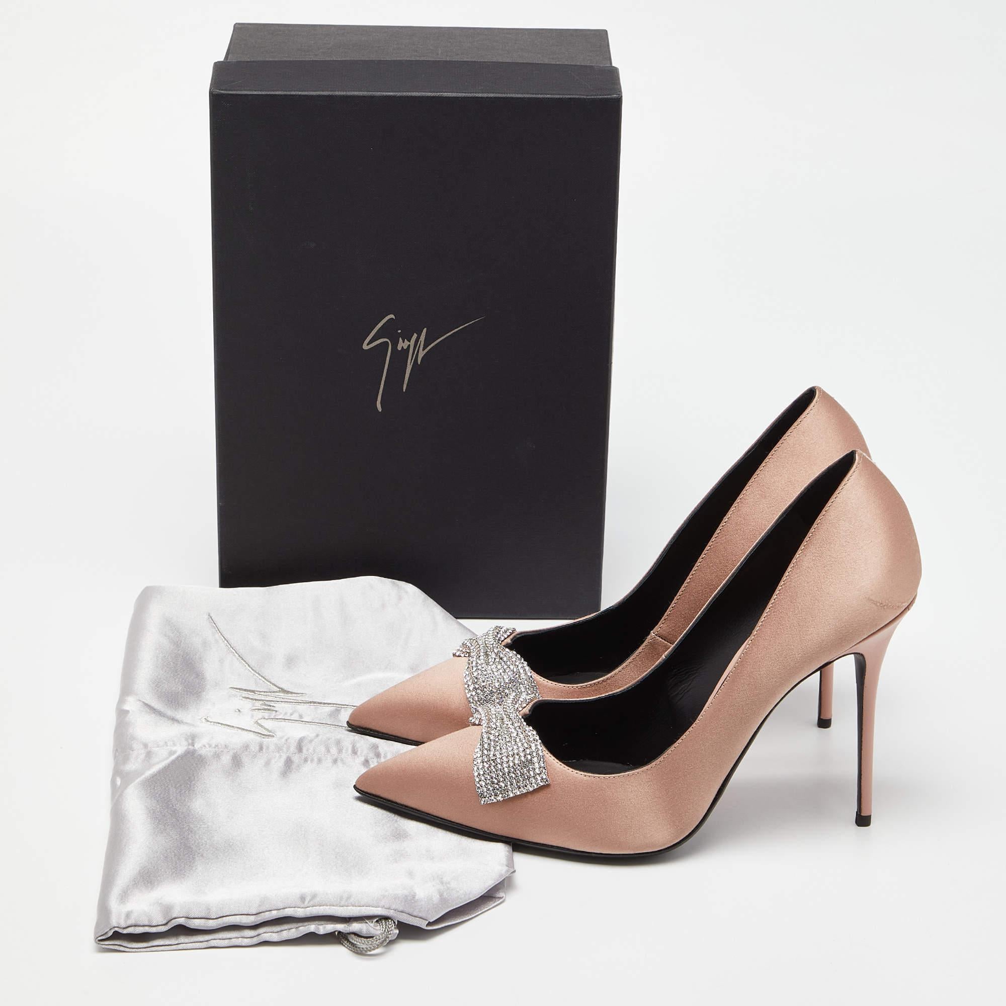 Giuseppe Zanotti Pink Satin and Leather Crystals Embellished Lucrezia Pumps Size For Sale 5