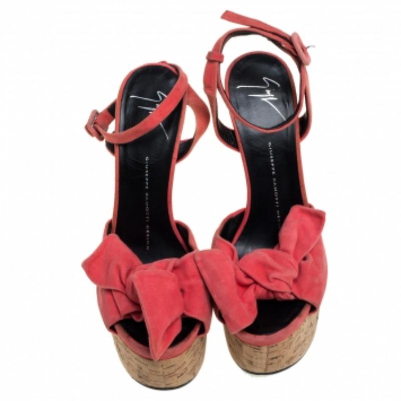 Women's Giuseppe Zanotti Pink Suede Bow Platform Ankle Strap Sandals Size 38 For Sale