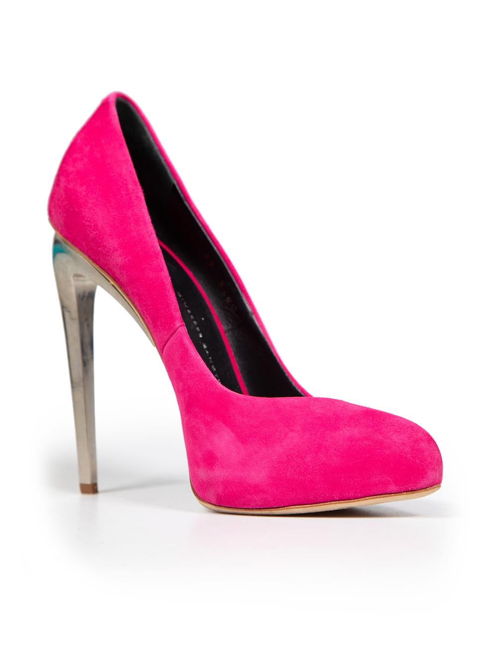 CONDITION is Very good. Hardly any visible wear to pumps is evident on this used Giuseppe Zanotti designer resale item.
 
 
 
 Details
 
 
 Pink
 
 Suede
 
 Pumps
 
 Point toe
 
 High heeled
 
 Platform
 
 Slip on
 
 Silver metal heel
 
 
 
 
 
