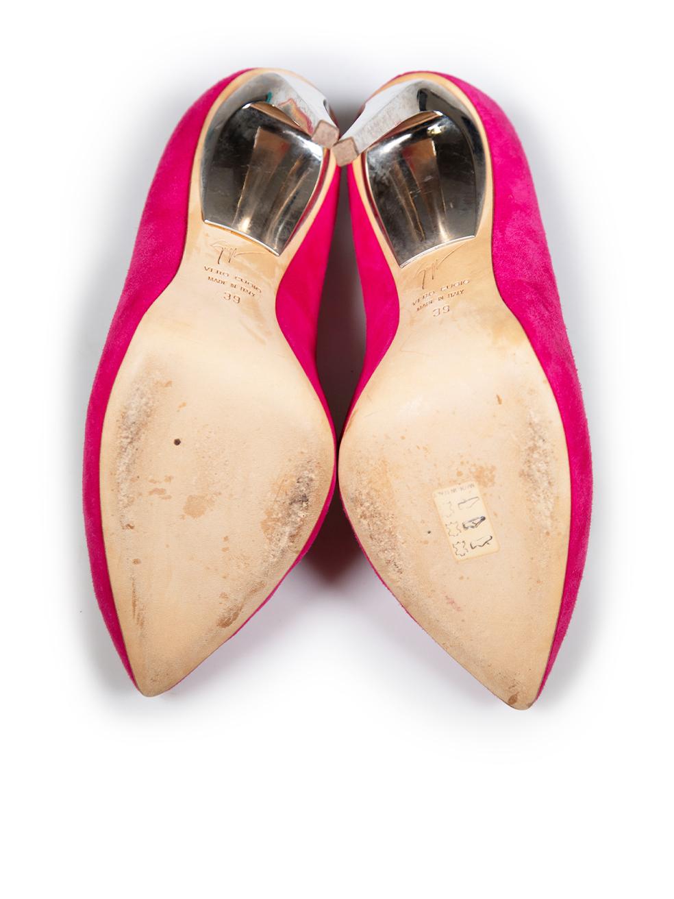 Women's Giuseppe Zanotti Pink Suede Platform Pumps Size IT 39 For Sale