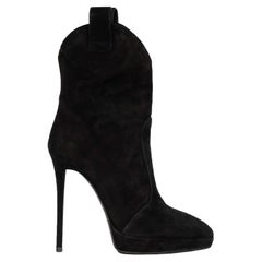 Used Giuseppe Zanotti Pointy Suede Black Boots- '20s