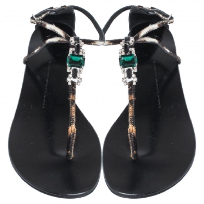 Giuseppe Zanotti Pony Hair Crystal Embellished Strappy Flat Sandals Size 41 For Sale 1
