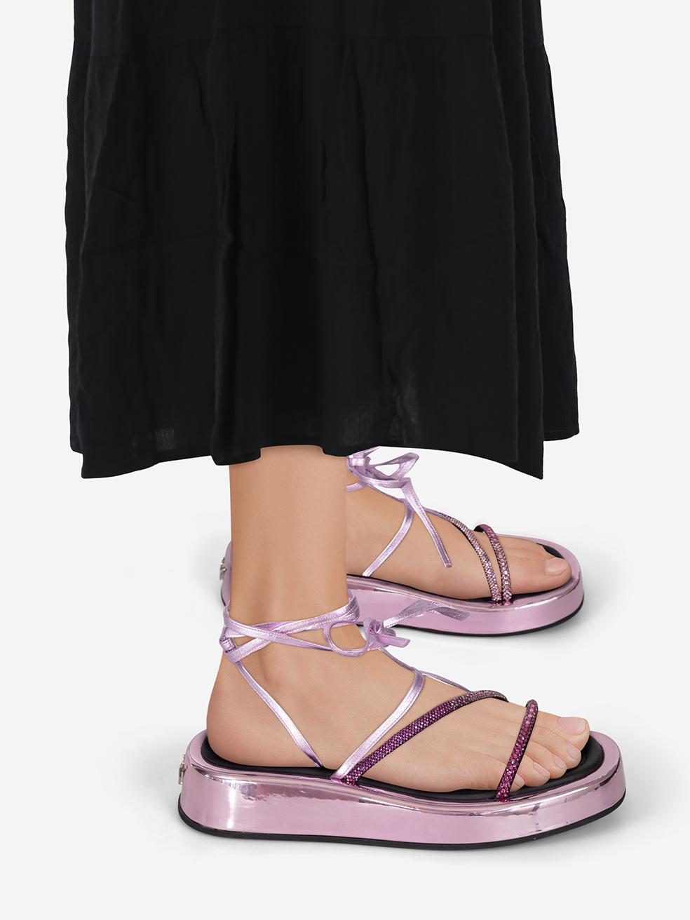 CONDITION is New with tags on this brand new Giuseppe Zanotti designer item. This item comes with original packaging.
 
 
 
 Details
 
 
 E300042
 
 Purple
 
 Leather
 
 Sandals
 
 Rhinestone embellished
 
 Tie strap fastening
 
 Flatform
 
 Low