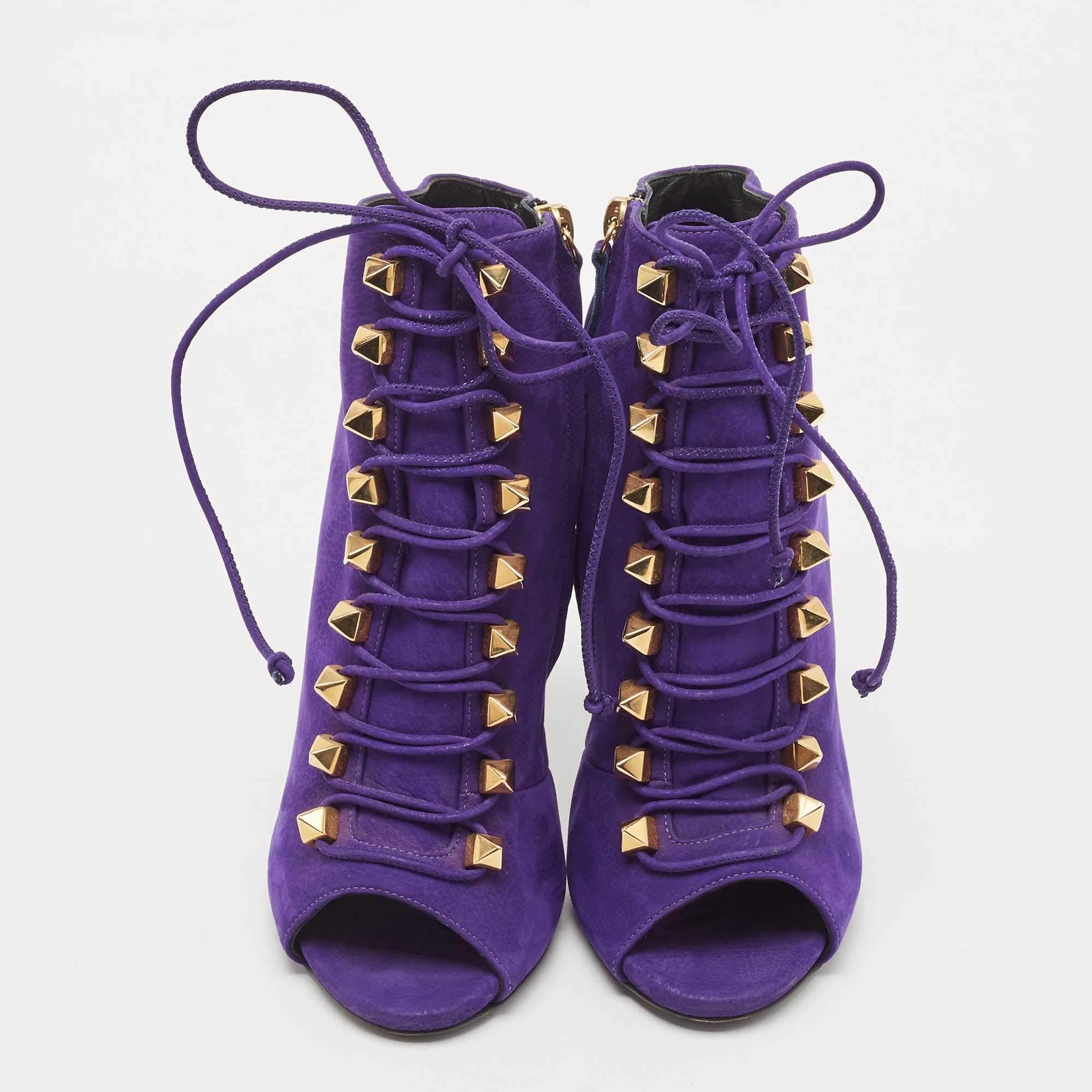 Giuseppe Zanotti Purple Nubuck Leather Studded Lace Up Ankle Booties Size 38 In Excellent Condition For Sale In Dubai, Al Qouz 2