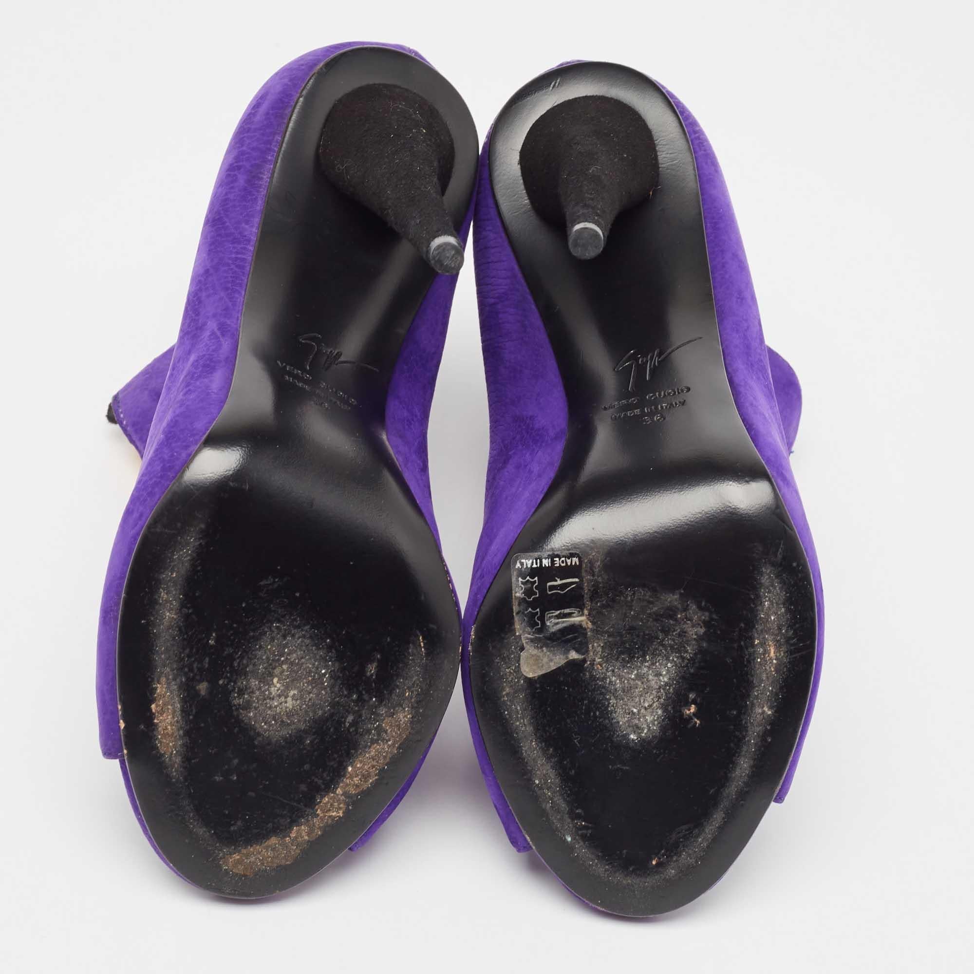 Giuseppe Zanotti Purple Suede Ankle Boots Size 36 For Sale 1