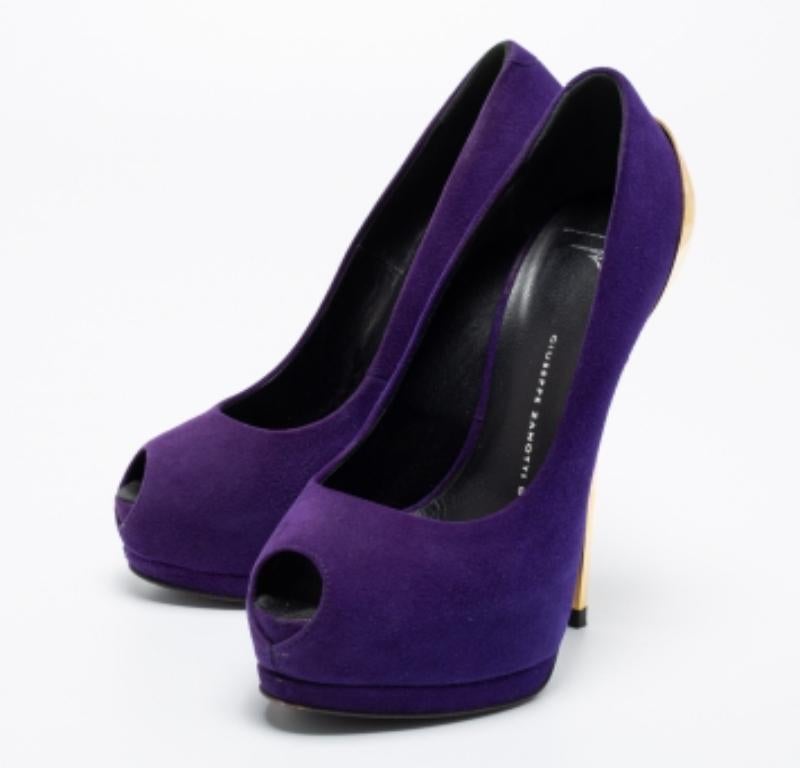 Giuseppe Zanotti escarpins à plateforme Nana en daim violet à bout ouvert, taille 36 en vente 3