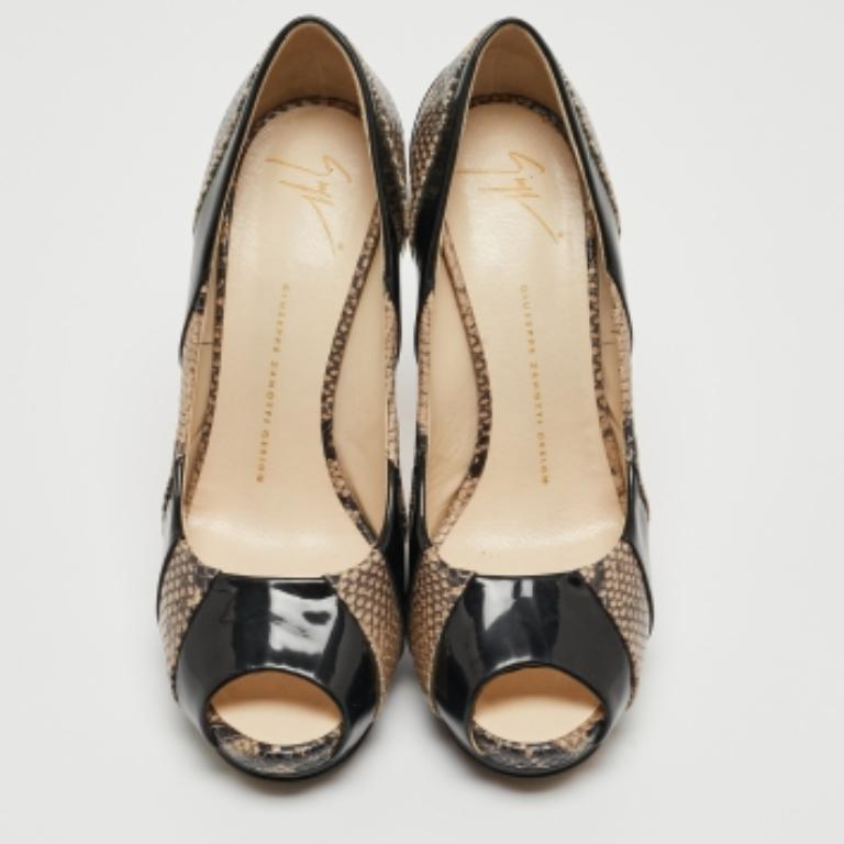 Giuseppe Zanotti Python und Lackleder Plattform Peep Toe Pumps Größe 40 Damen im Angebot