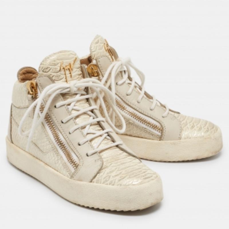 Beige Giuseppe Zanotti, pelle goffrata in pitone, doppia zip, scarpe da ginnastica alte 37 anni in vendita