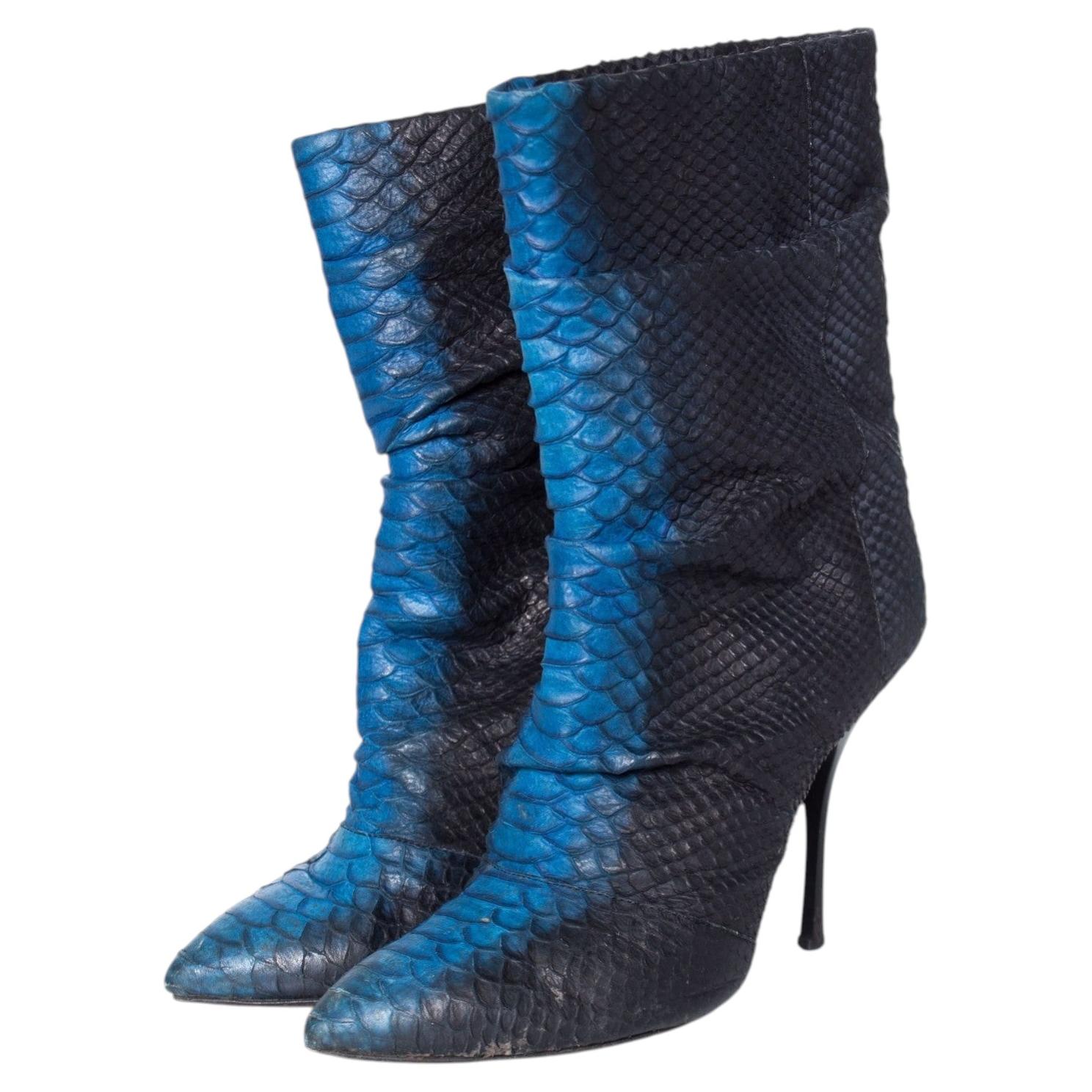 Giuseppe Zanotti,  Demi-bottes en cuir de python en vente