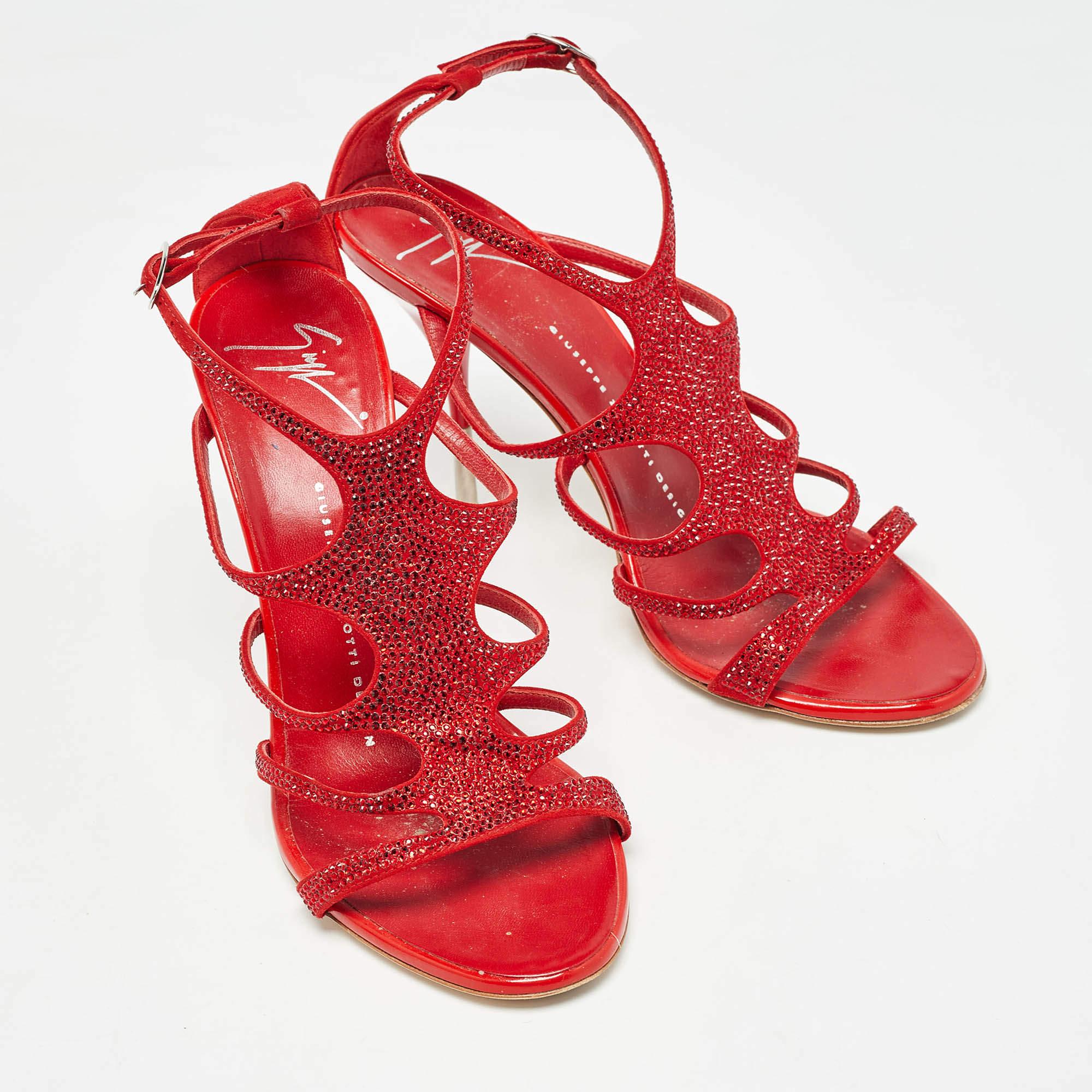 Giuseppe Zanotti Red Crystal Embellished Suede Strappy Sandals Size 37 In Good Condition For Sale In Dubai, Al Qouz 2