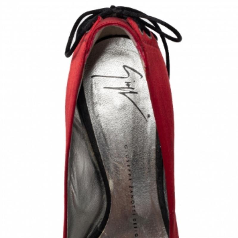 Giuseppe Zanotti Red Satin Peep Toe Platform Pumps Size 36 For Sale 2