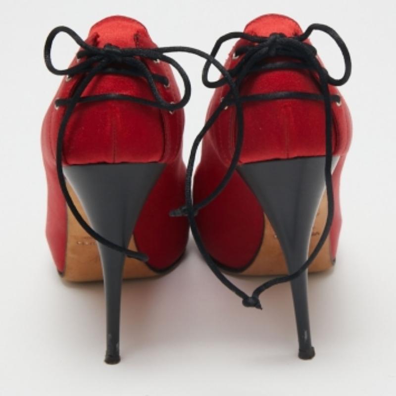 Giuseppe Zanotti Red Satin Peep Toe Platform Pumps Size 37 For Sale 3