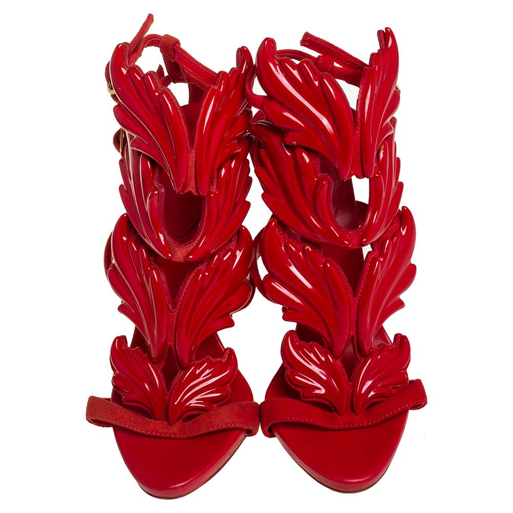 Giuseppe Zanotti Rot Wildleder und Leder Cruel Wing Sandalen Größe 36.5 Damen