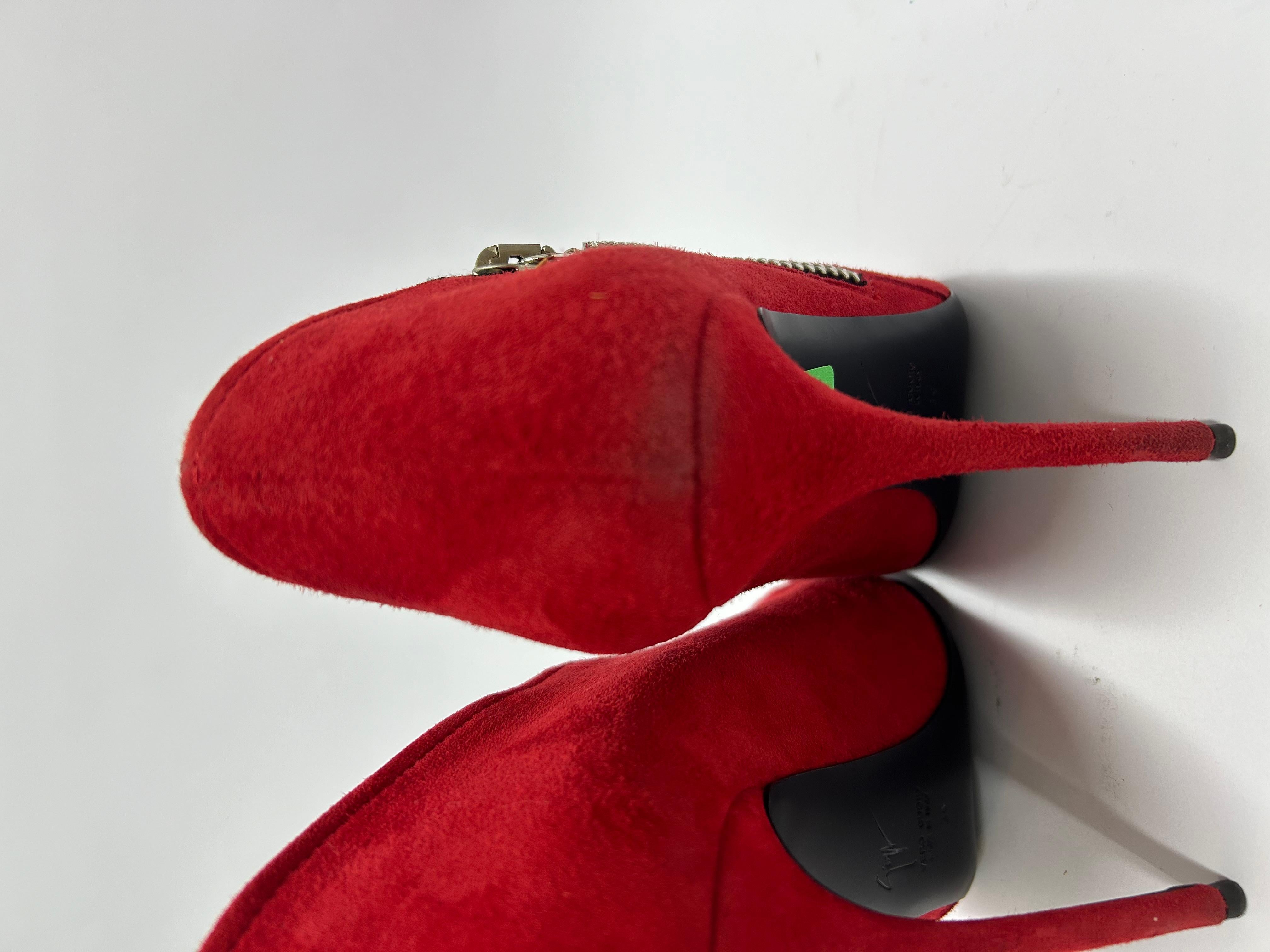 Giuseppe Zanotti Red Suede Bootie Size EU 39 For Sale 7