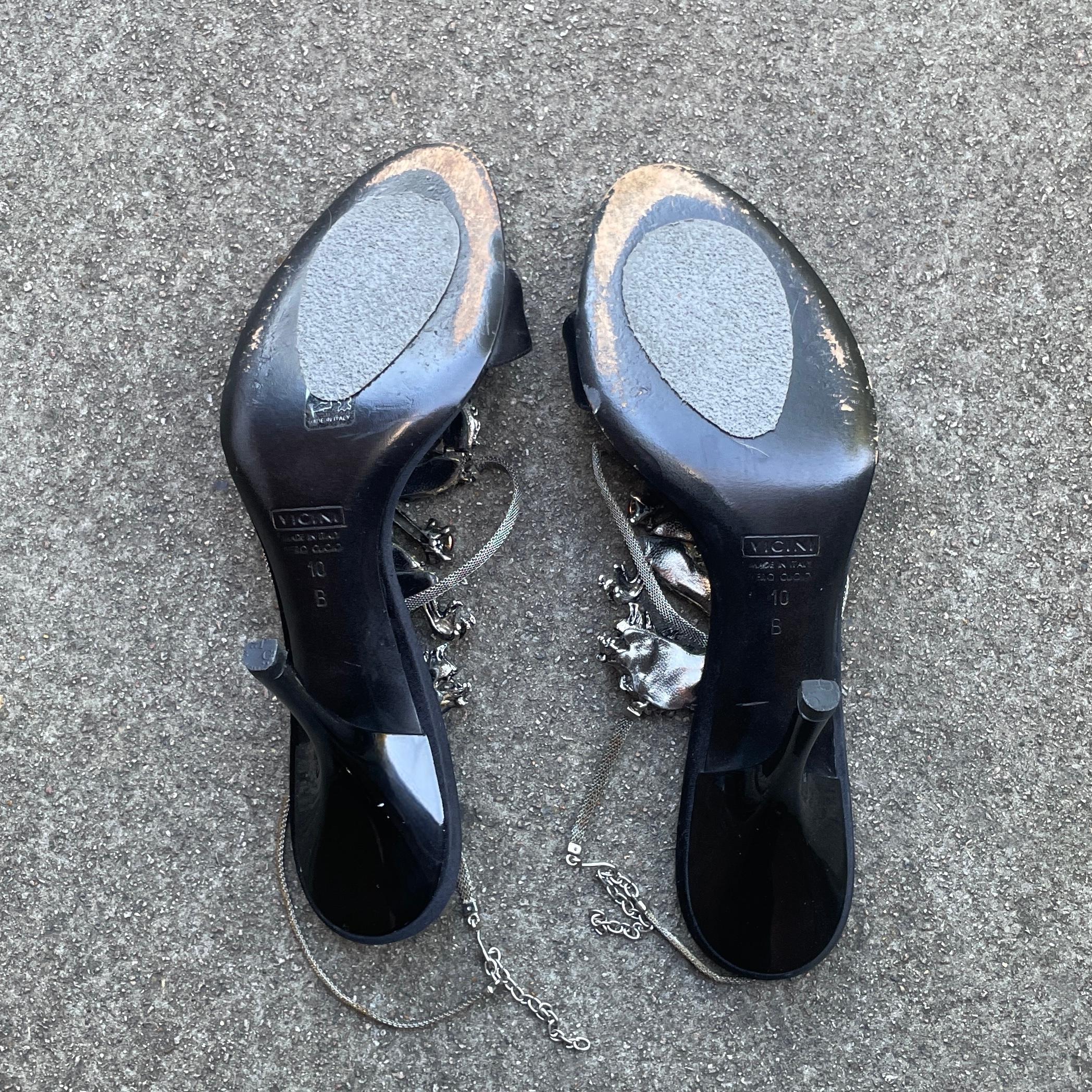 Tacones Giuseppe Zanotti S/S 2004 Dragón Satén Negro en venta 1