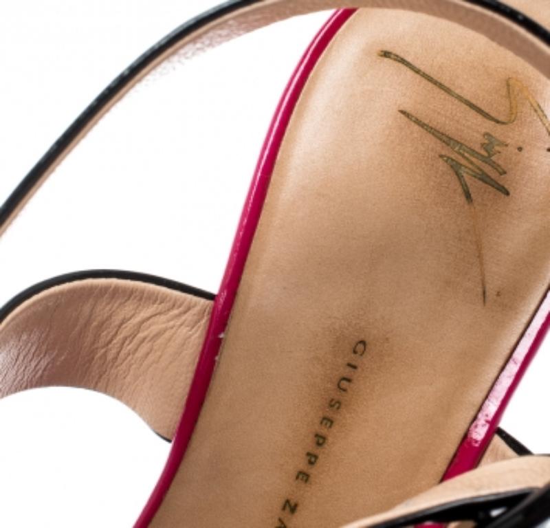 Rosa Giuseppe Zanotti Sandali con cinturino incrociato in raso e vernice Taglia 39 in vendita
