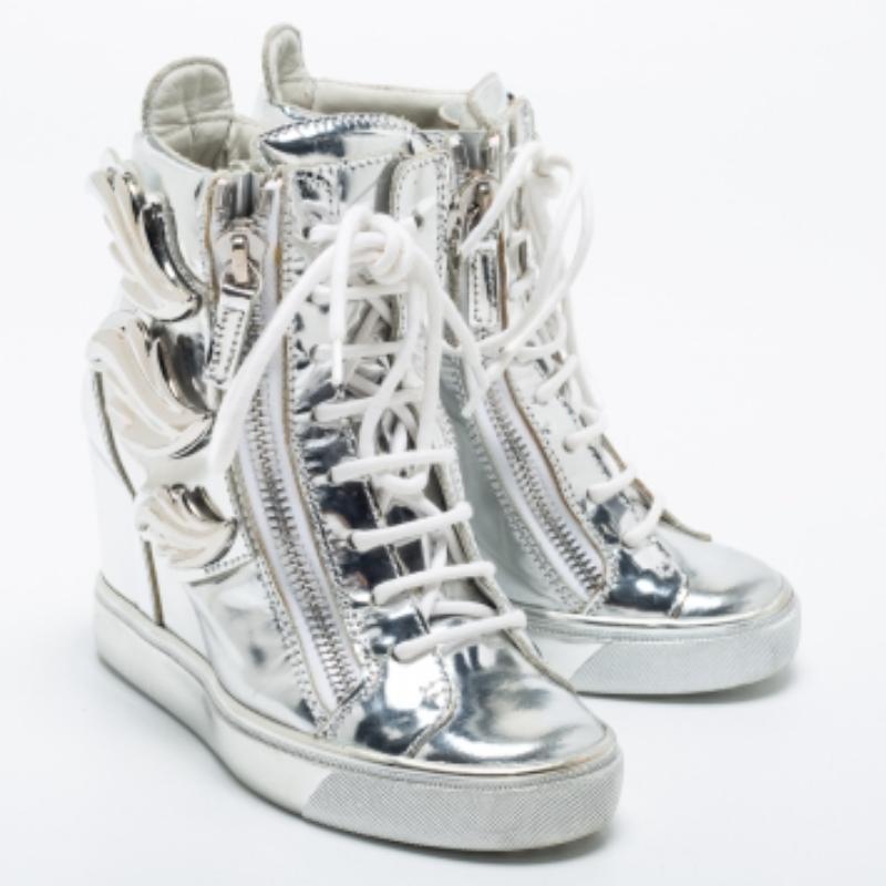 Giuseppe Zanotti Baskets compensées en cuir verni argenté taille 35 Pour femmes en vente