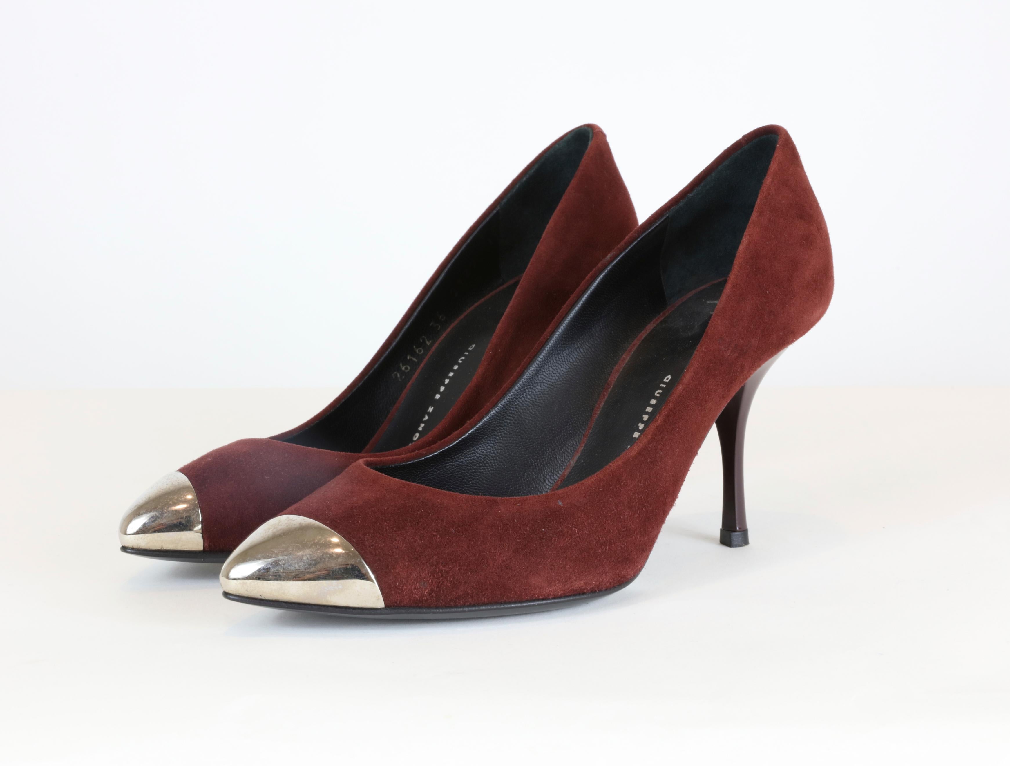 maroon pumps heels