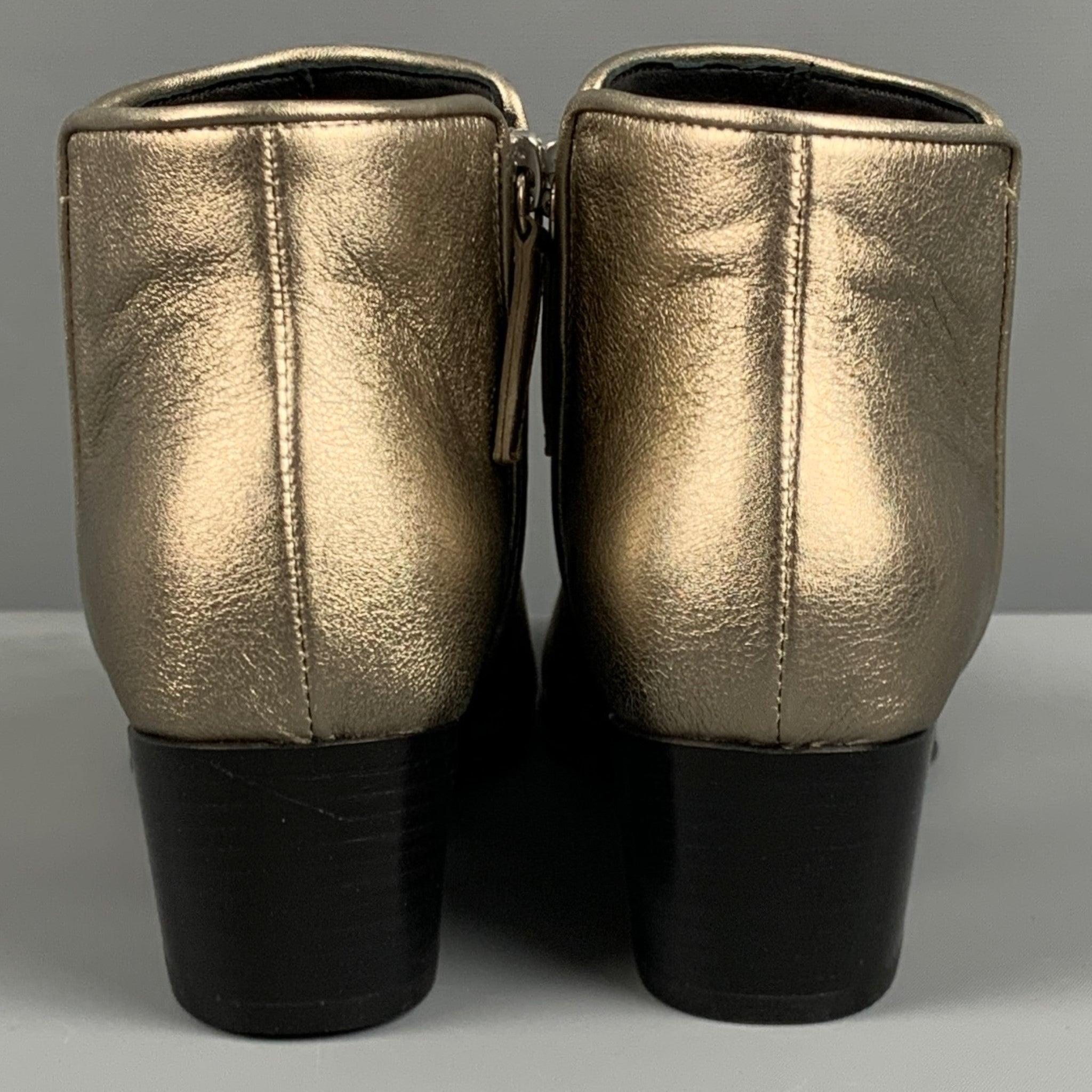 GIUSEPPE ZANOTTI Size 5 Silver Leather Ankle Boots In Good Condition For Sale In San Francisco, CA