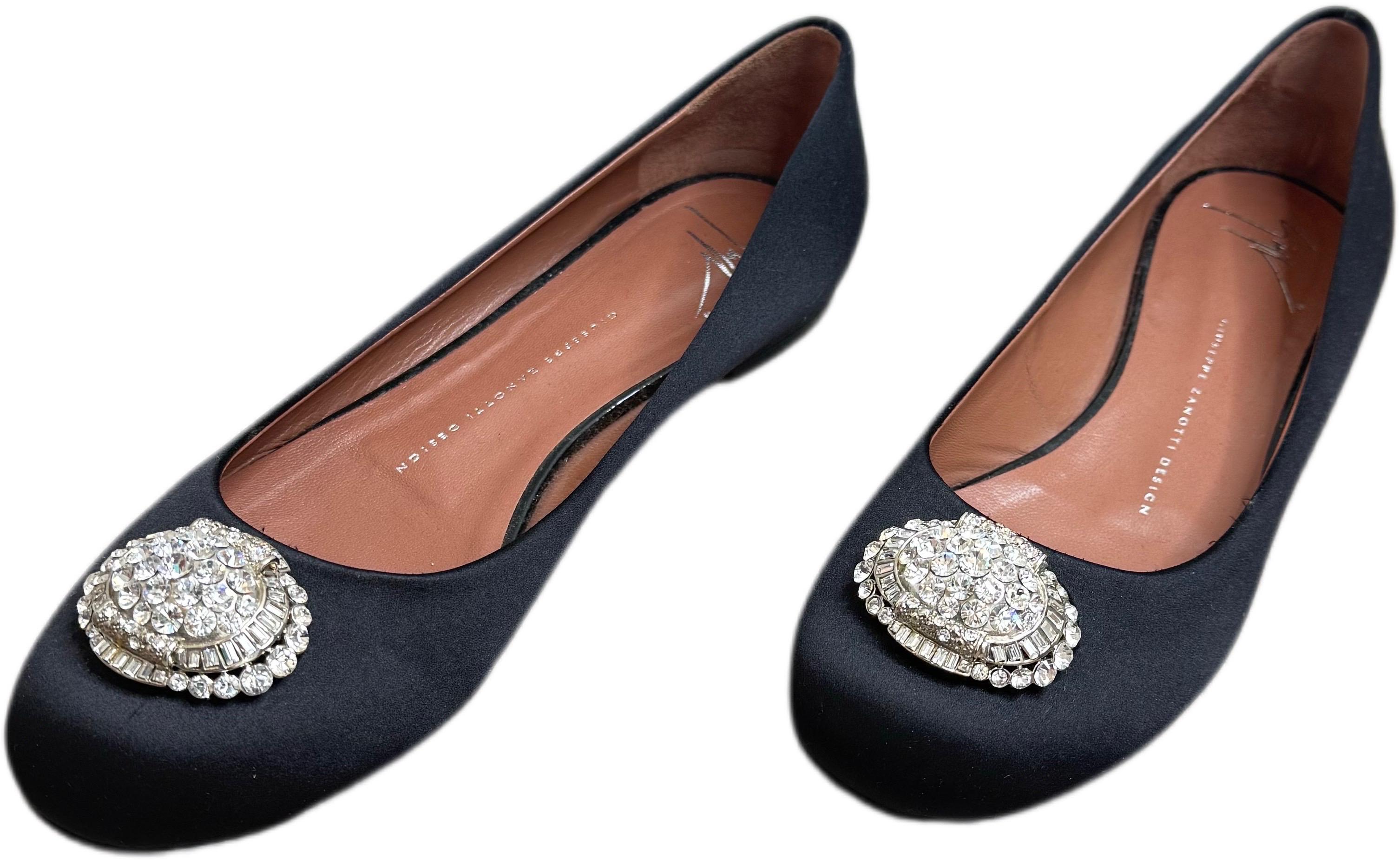 Giuseppe Zanotti Size 8.5 Black Satin Crystal Brooch Ballet Flats Made in Italy For Sale 11