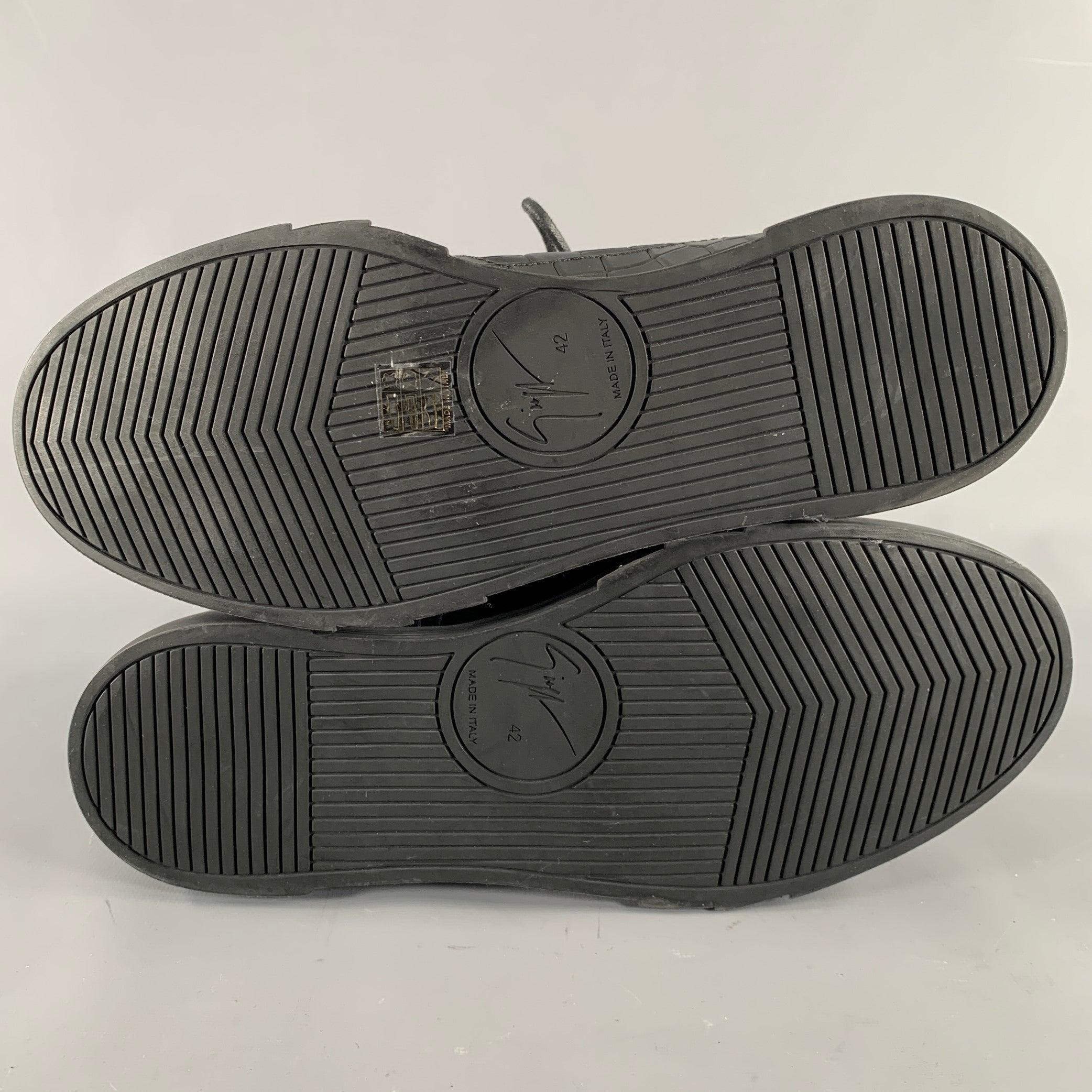GIUSEPPE ZANOTTI Size 9 Black Croc Embossed Leather High Top Sneakers For Sale 2