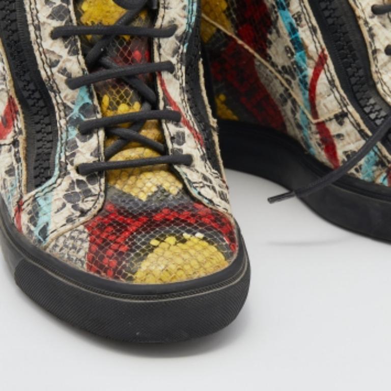 Giuseppe Zanotti - Baskets à talons compensés en cuir gaufré Taille 39 Pour femmes en vente