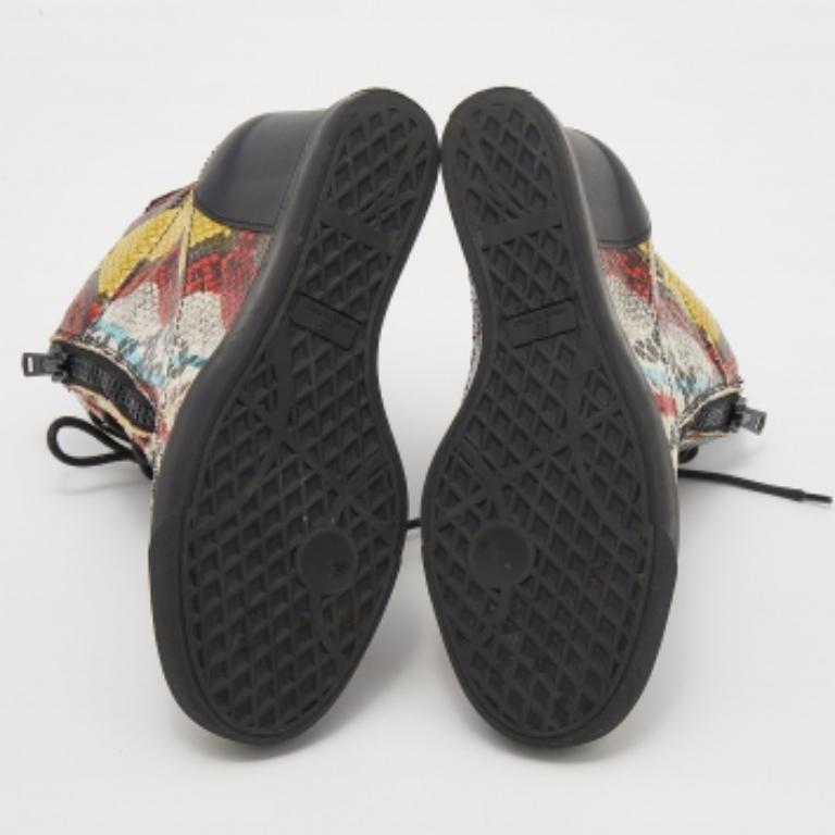 Giuseppe Zanotti - Baskets à talons compensés en cuir gaufré Taille 39 en vente 2
