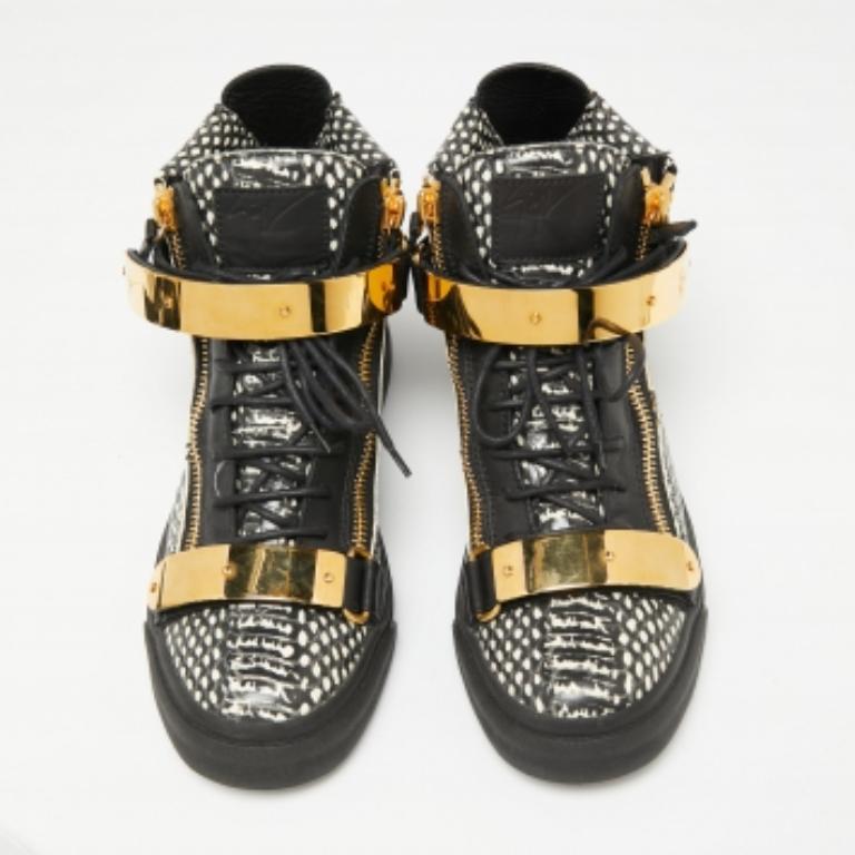 Giuseppe Zanotti - Baskets à double fermeture éclair en cuir gaufré Taille 40 en vente 2