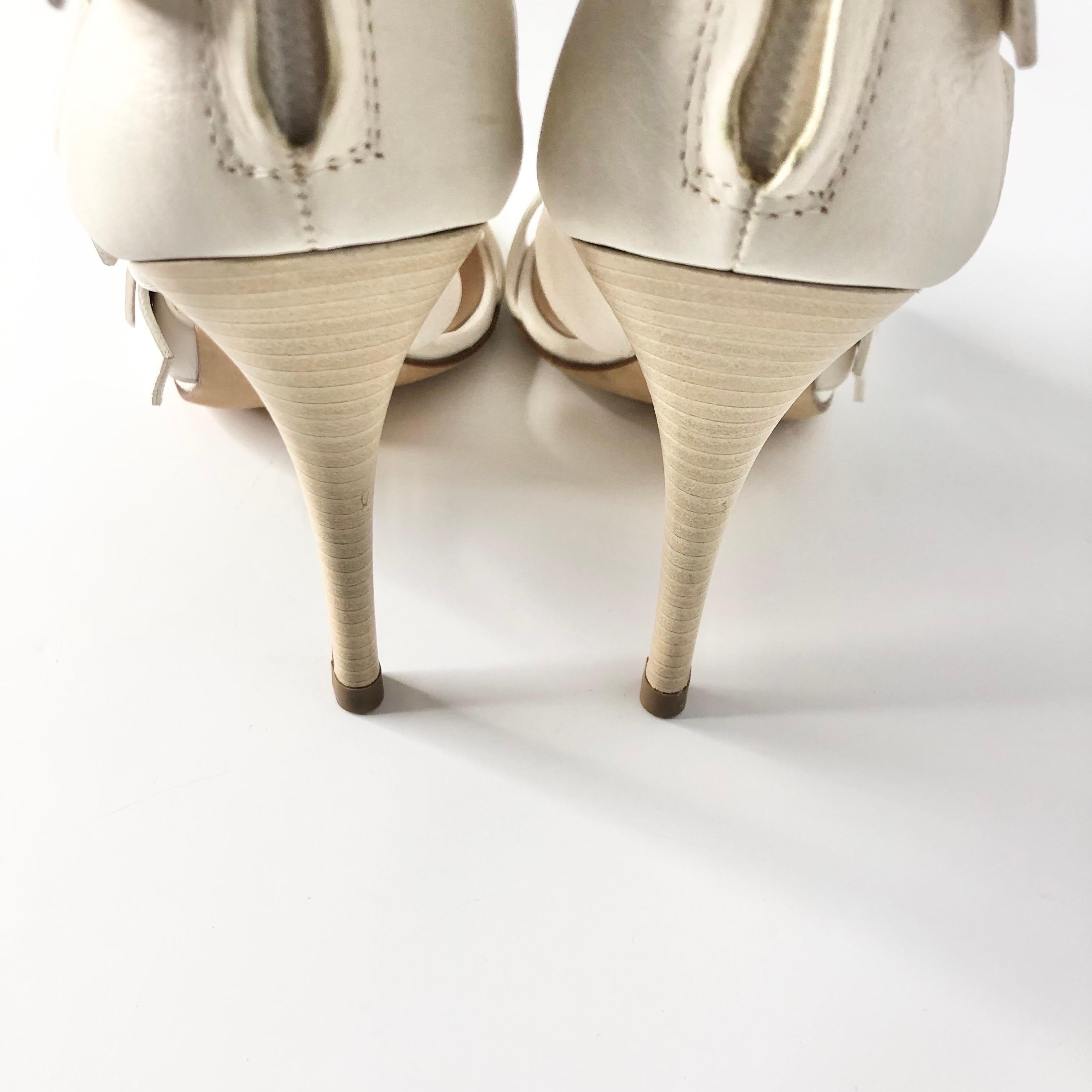 Giuseppe Zanotti Sandalias de tacón de piel blanca con hebilla 37 en venta 3