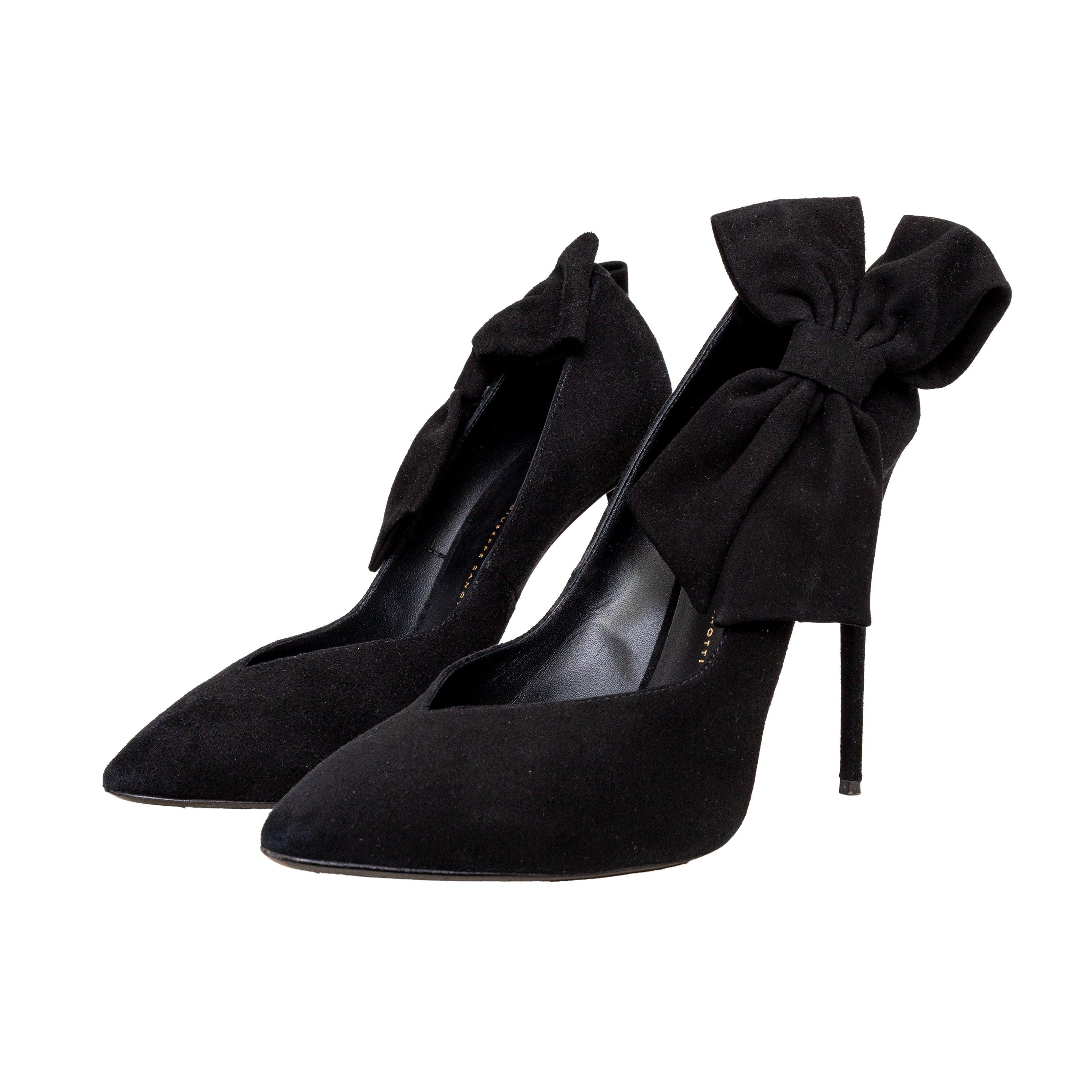 Giuseppe Zanotti Suede Bow Pumps - '10s In Excellent Condition For Sale In Milano, IT