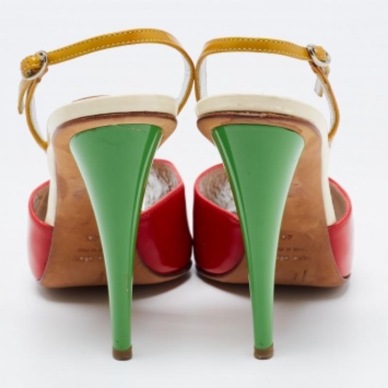 Giuseppe Zanotti - Sandales à bout ouvert en cuir verni tricolore, taille 40 Pour femmes en vente