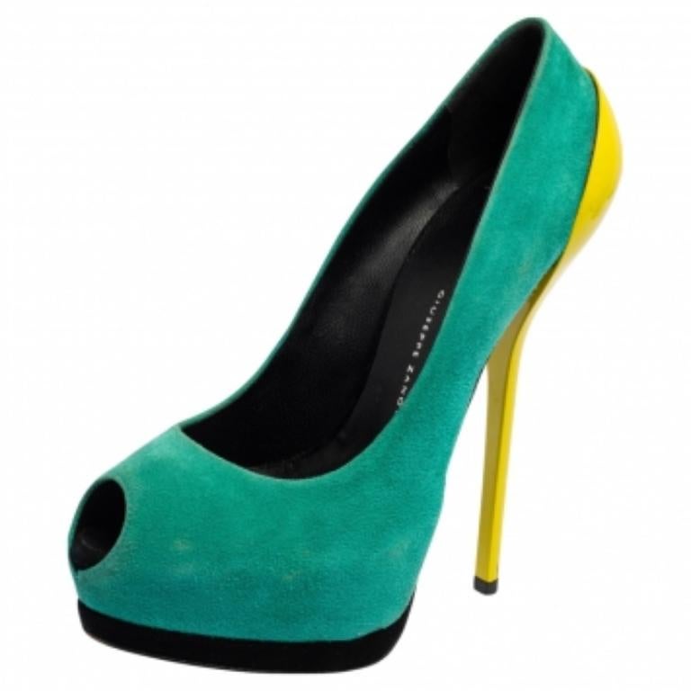 Giuseppe Zanotti Tri-Color Suede and Leather Peep Toe Platform Pumps Taglia 37 2
