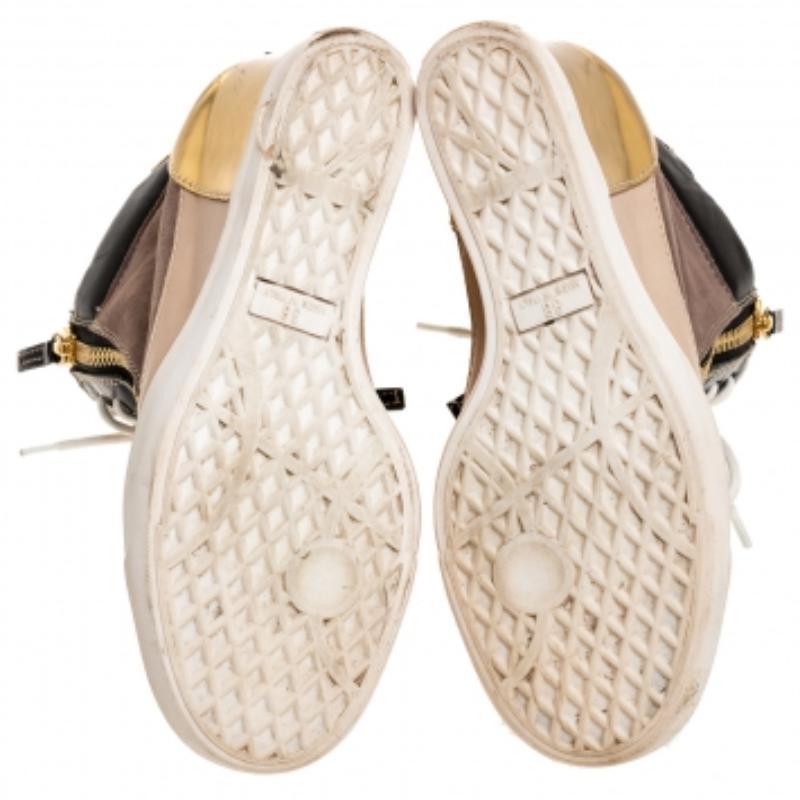 Giuseppe Zanotti Tricolor Suede Leather Wedge Sneakers Size 38 Bon état - En vente à Dubai, Al Qouz 2