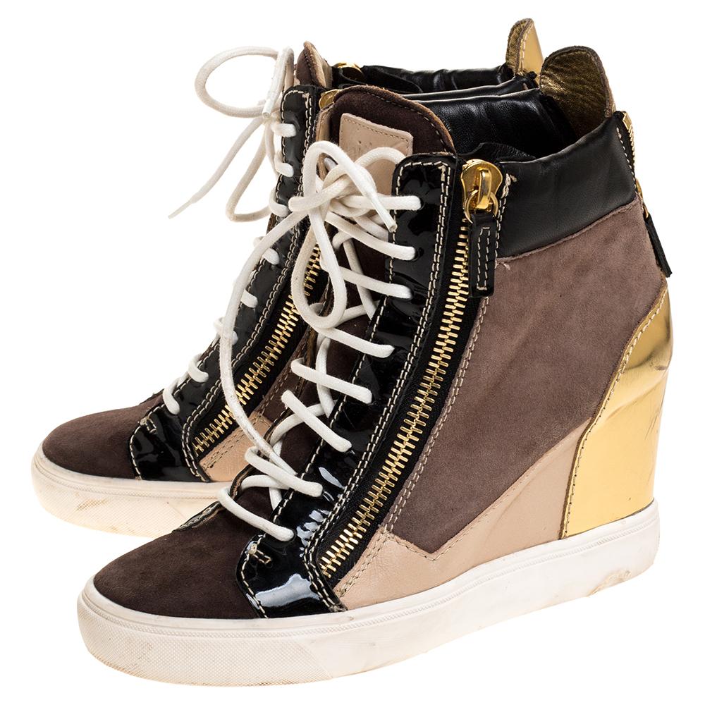 Giuseppe Zanotti Tricolor Suede Leather Wedge Sneakers Size 38 In Good Condition For Sale In Dubai, Al Qouz 2