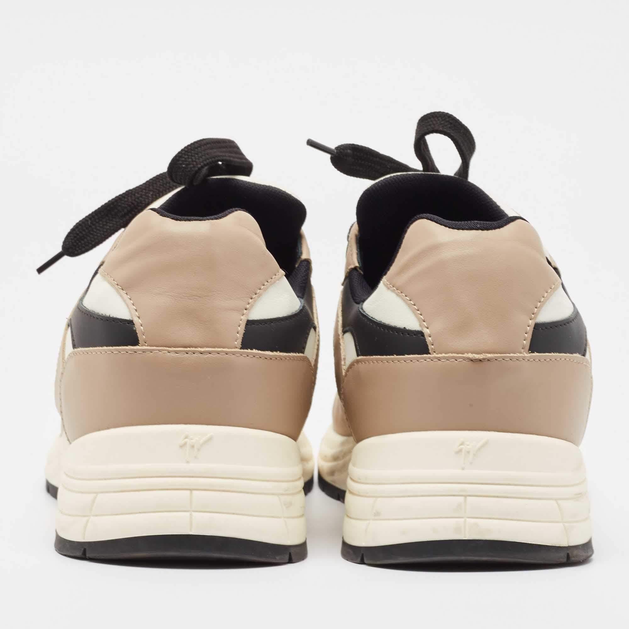 Giuseppe Zanotti Pelle Bianca/Beige GZ Scarpe da Ginnastica Basse Taglia 45 in vendita 1