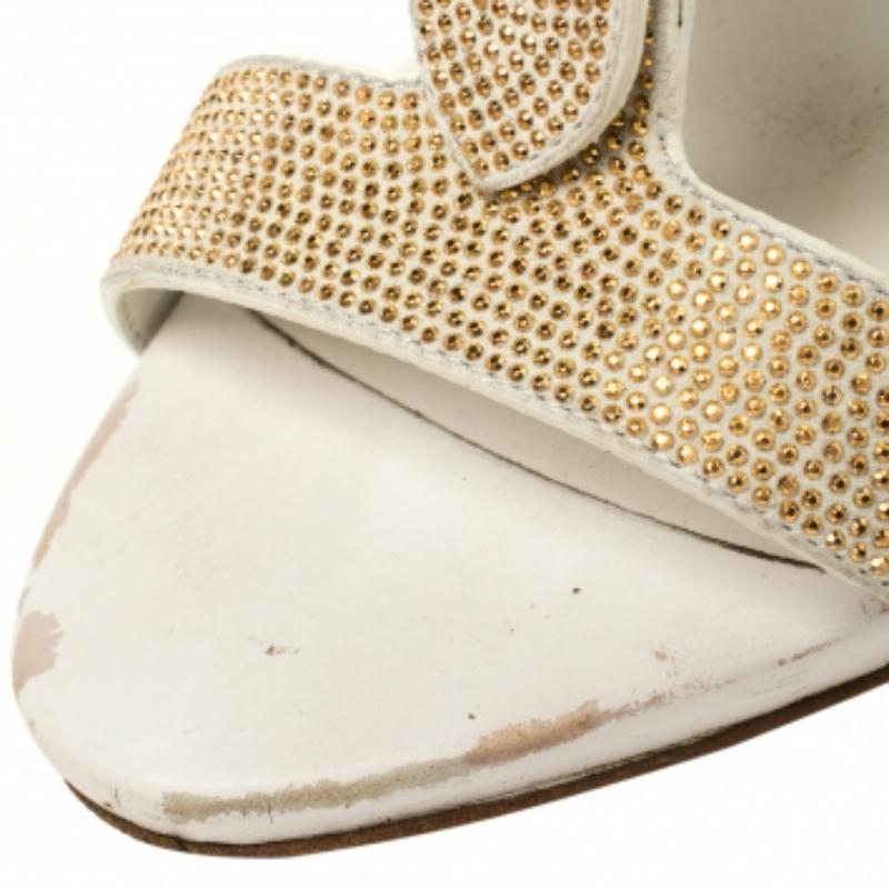 Giuseppe Zanotti White Leather Gold Strass Buckle Sandals Size 37 For Sale 3