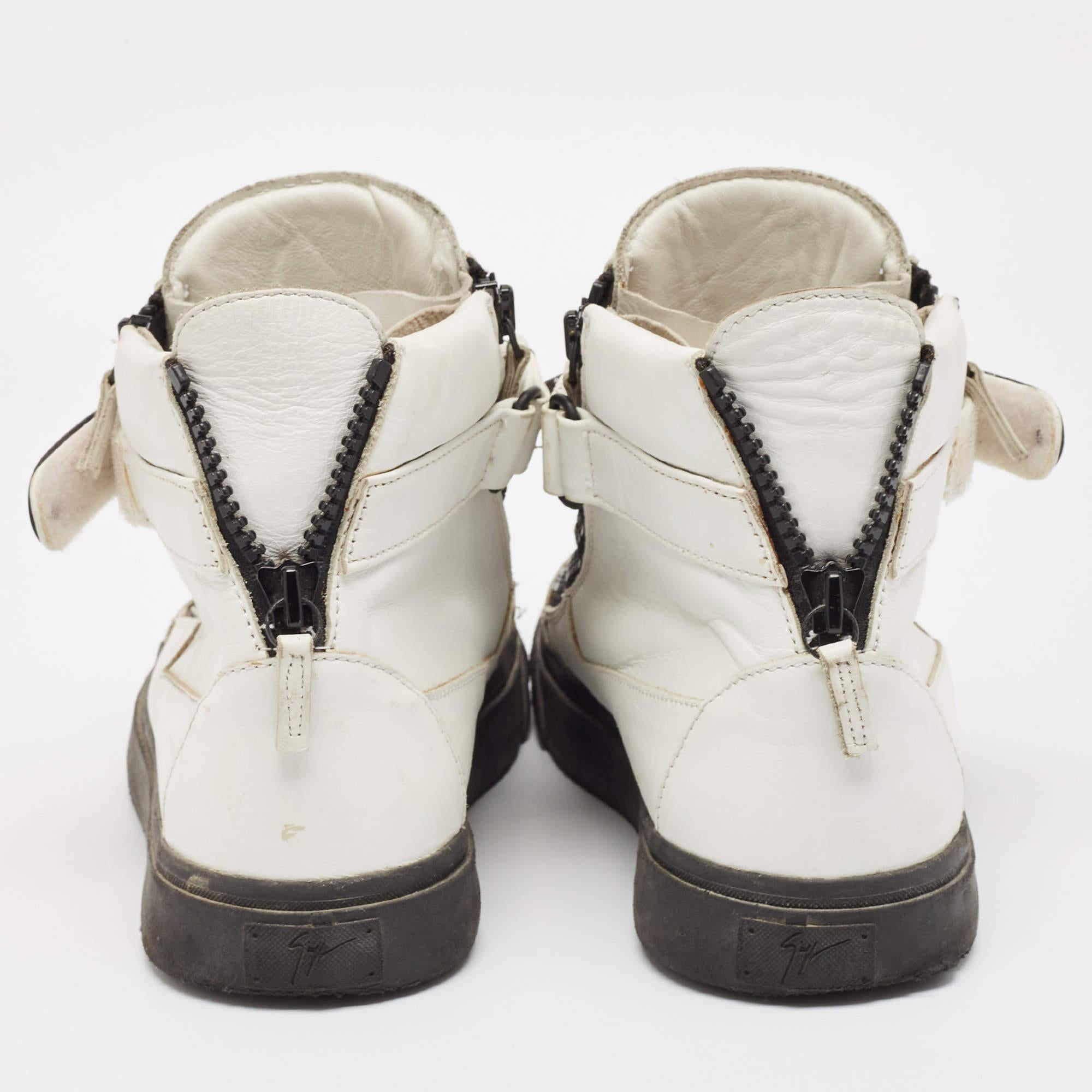Giuseppe Zanotti Weiße High Top-Turnschuhe aus Leder Größe 46 im Angebot 1