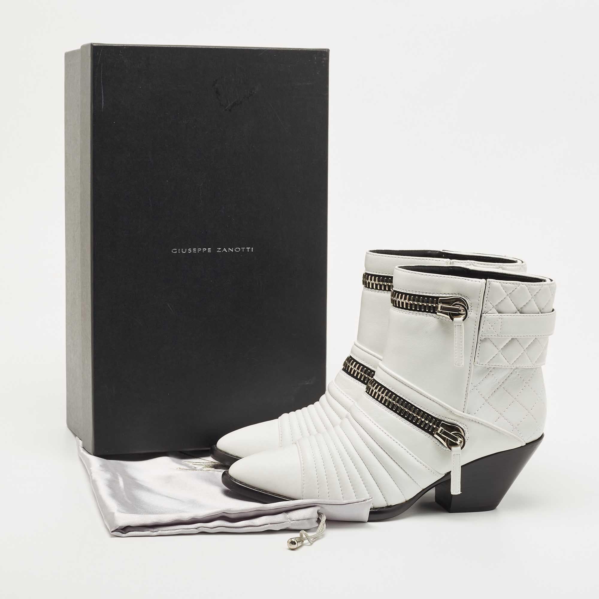 Giuseppe Zanotti White Leather Olinda Ankle Boots For Sale 4