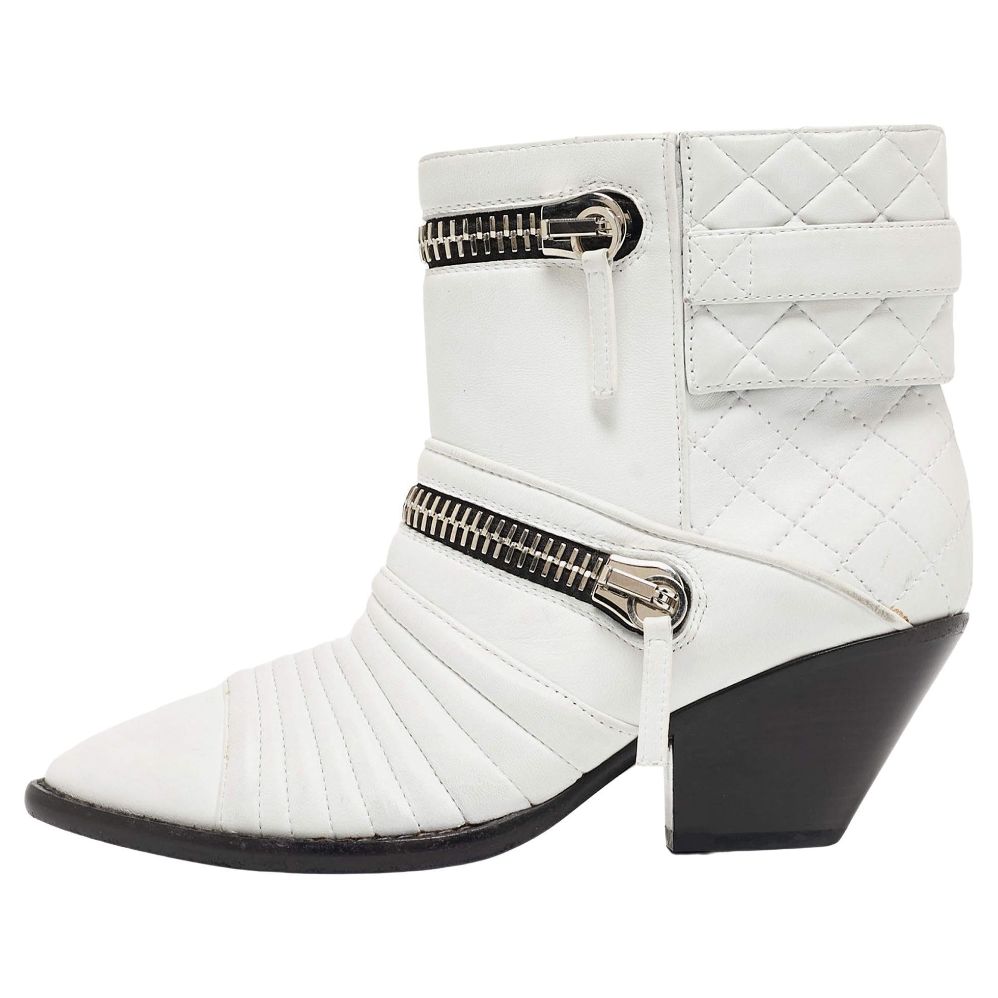 Giuseppe Zanotti White Leather Olinda Ankle Boots Size 38 For Sale