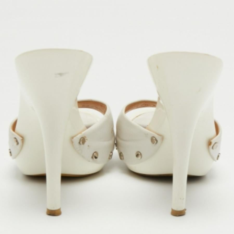 Giuseppe Zanotti Weißes Leder Offene Zehe Slide Sandalen Größe 36 im Angebot 3