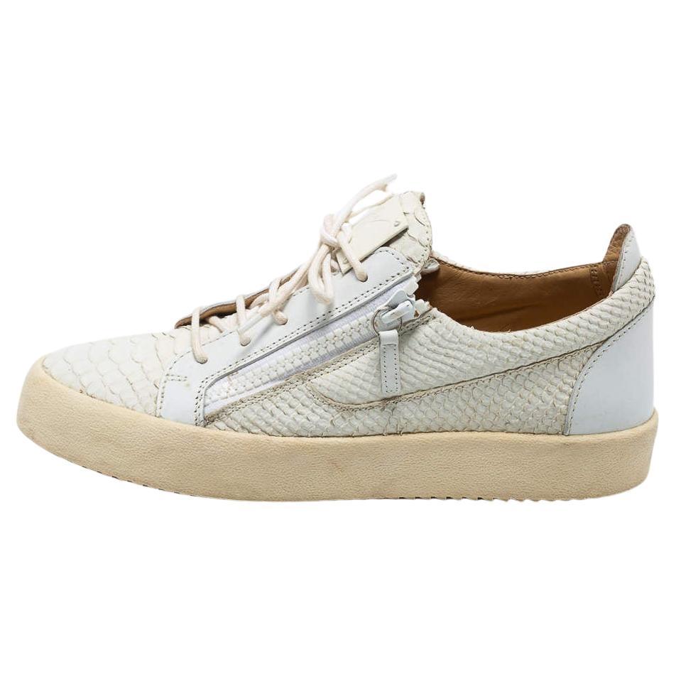 Giuseppe Zanotti White Python Embossed Leather London Low Top Sneakers Size 44 For Sale