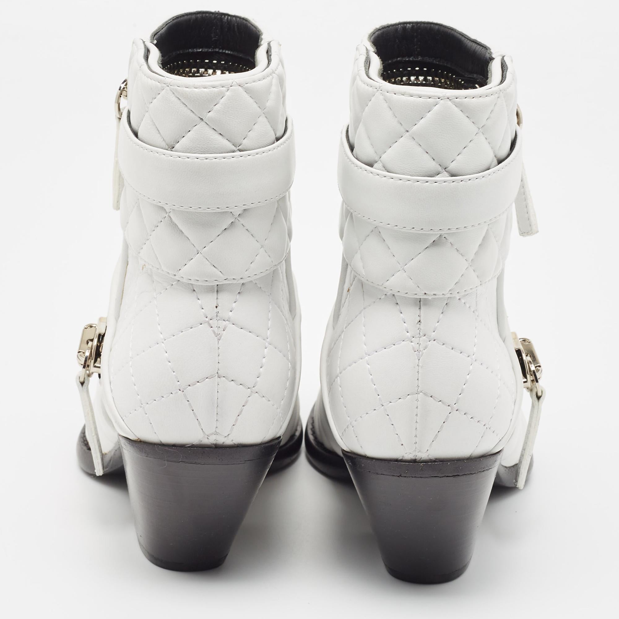 Giuseppe Zanotti White Quilted Leather Ankle Boots Size 37.5 2