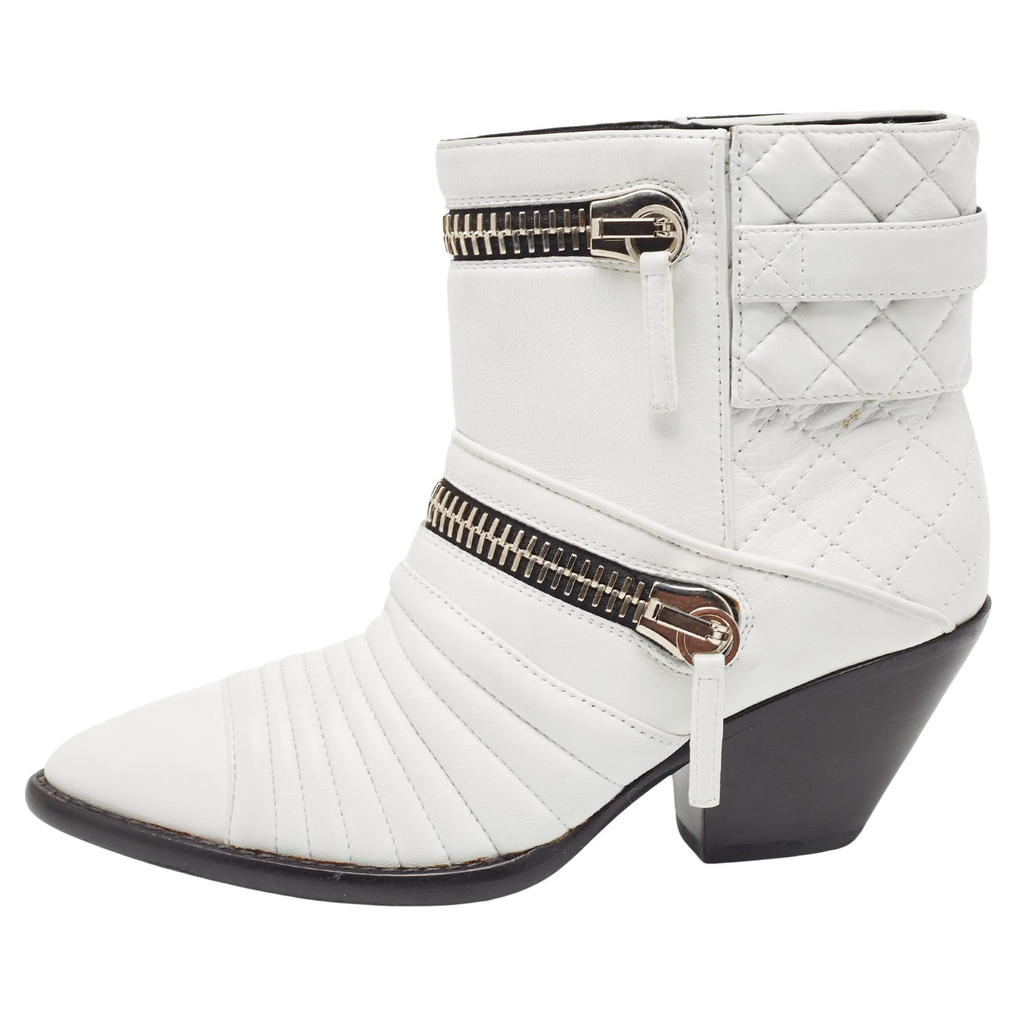 Giuseppe Zanotti White Quilted Leather Ankle Boots Size 37.5 For Sale