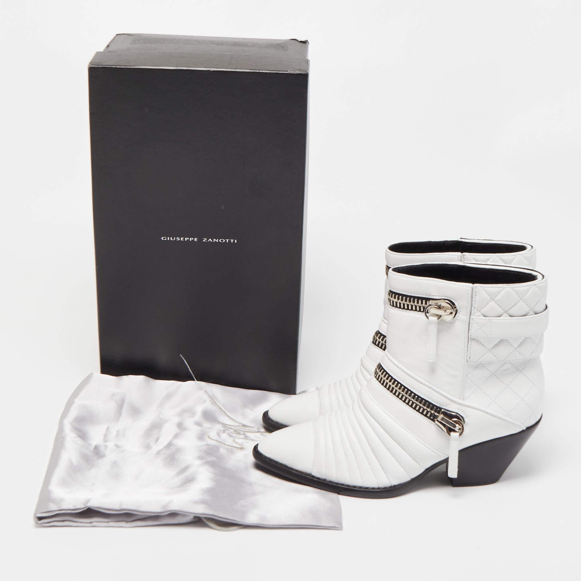Giuseppe Zanotti White Quilted Leather Ankle Boots Size 38 For Sale 3